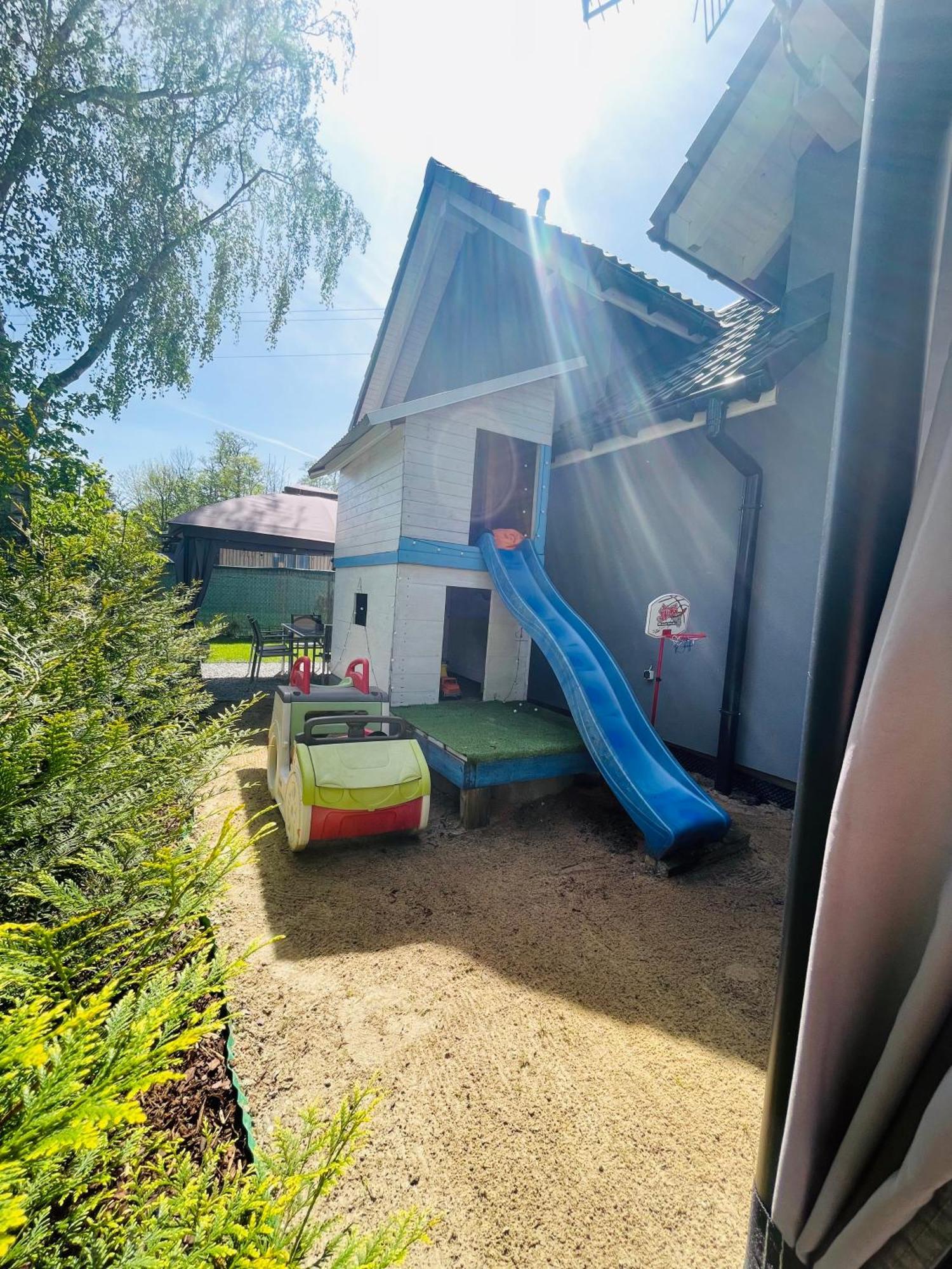 Blizniakowka Villa เบรนนา ภายนอก รูปภาพ